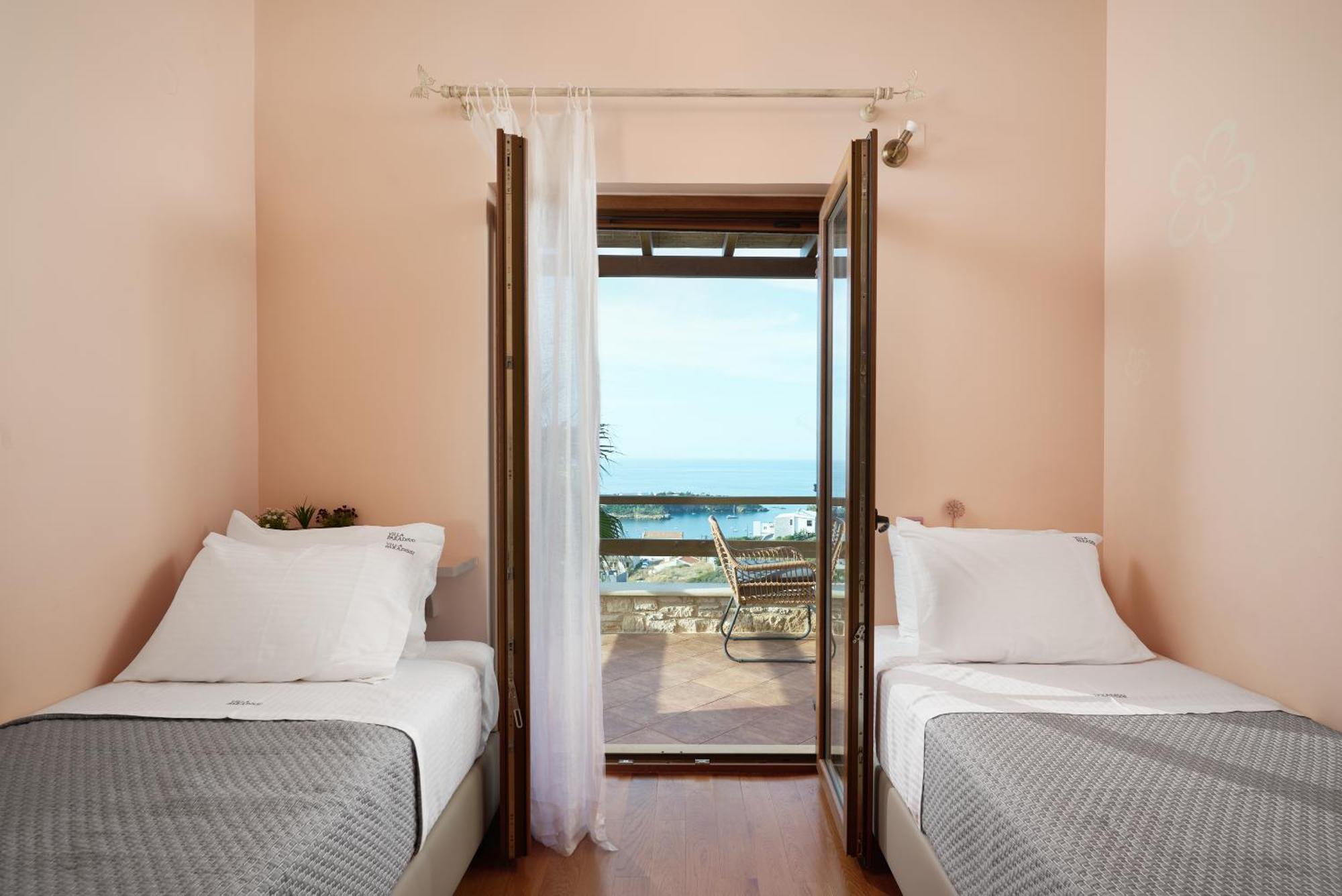 Villa Paradissi In Crete Ajía Pelajía Kültér fotó
