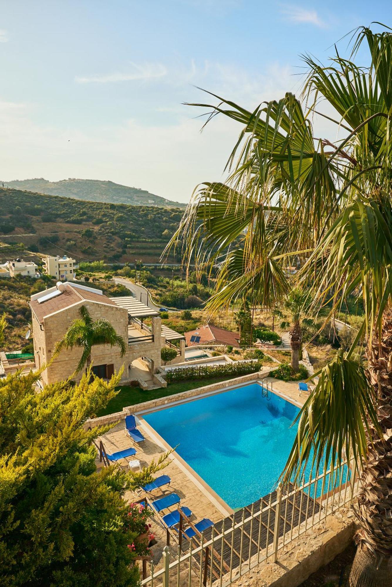 Villa Paradissi In Crete Ajía Pelajía Kültér fotó